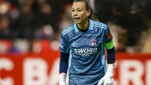 El FIFA 23 incluirá clubes de futfem y Tiane Endler dirá presente