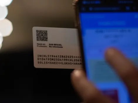 ¿Cómo puedo escanear el Pase de Movilidad con el carnet de identidad?