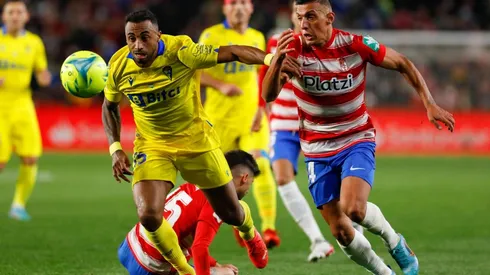 Cádiz y Granada repartieron puntos en España