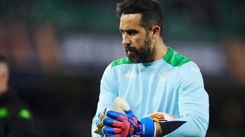 Claudio Bravo es de la partida en el derbi andaluz