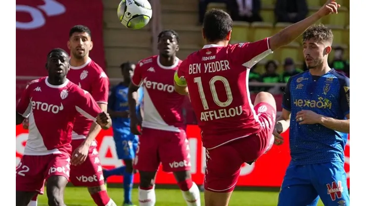 Maripán jugó todo el partido frente al Reims