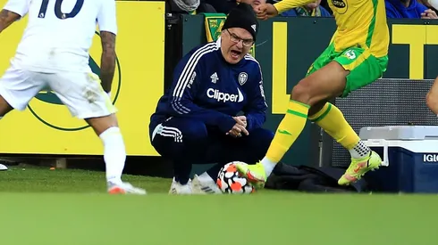 El Leeds de Marcelo Bielsa cayó en un pozo que lo tiene cerca de la zona de descenso y terminó con la destitución del ex entrenador de la selección chilena