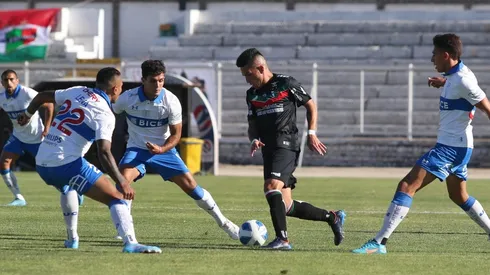 Palestino le jugó un partidazo a la UC y le quitó el invicto