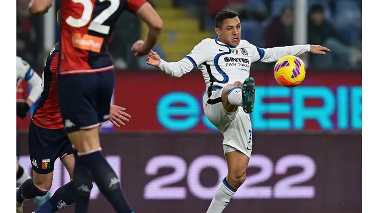 Alexis Sánchez no tuvo una gran noche ante el Genoa y fue el blanco de las críticas