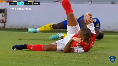 Luis Advíncula recibió el primer embate del Toro Leandro Benegas en su regreso al fútbol argentino, nada menos que con el clásico Independiente-Boca