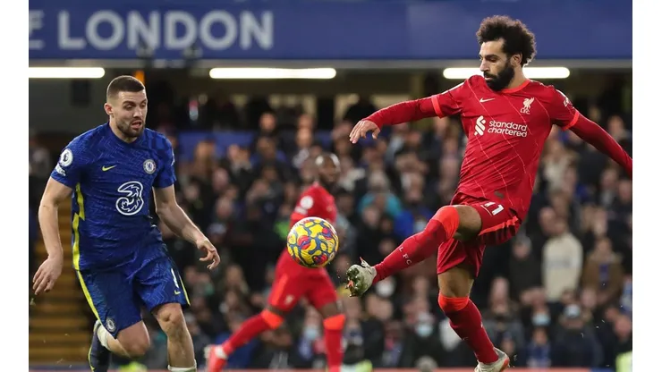 Chelsea y Liverpool buscan dar una nueva vuelta olímpica en el fútbol inglés.