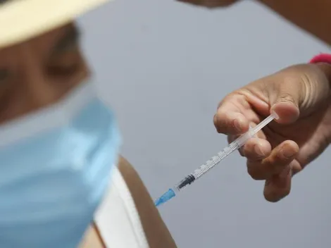 ¿Cómo saber cuándo me puse la dosis de refuerzo?