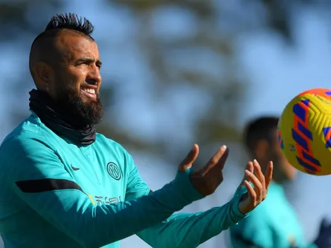 Arturo Vidal comparte imagen con el mensaje de "stop war"