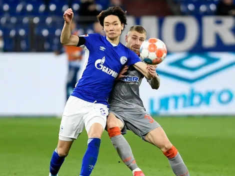Schalke 04 retira logo ruso de su camiseta