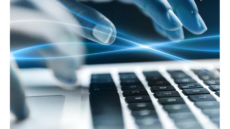 ¿Hay descargas ilegales desde computadores del Gobierno?