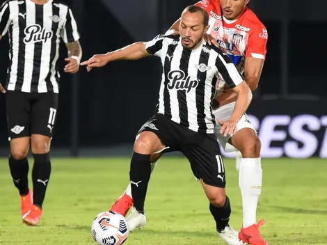 Marcelo Díaz confirma que continuará en Libertad