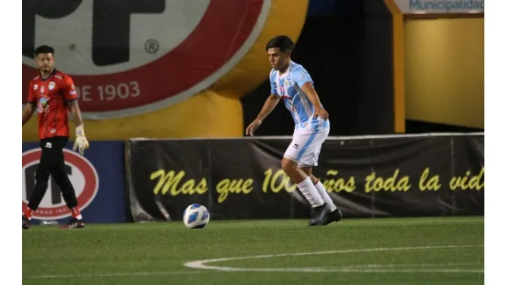 Magallanes venció por 2-0 a San Luis y consiguió su segundo triunfo
