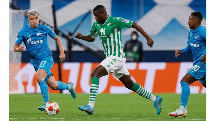 Real Betis busca avanzar a los octavos de final de la Europa League.