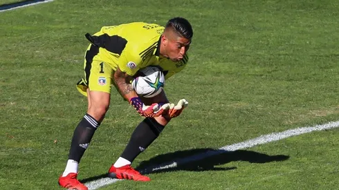 El portero pidió a los hinchas albos tener compostura en el estadio.