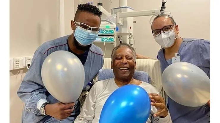 Pelé fue ingresado por primera vez al hospital en septiembre pasado