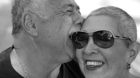 Caszely vive un duro momento tras la muerte de su esposa.