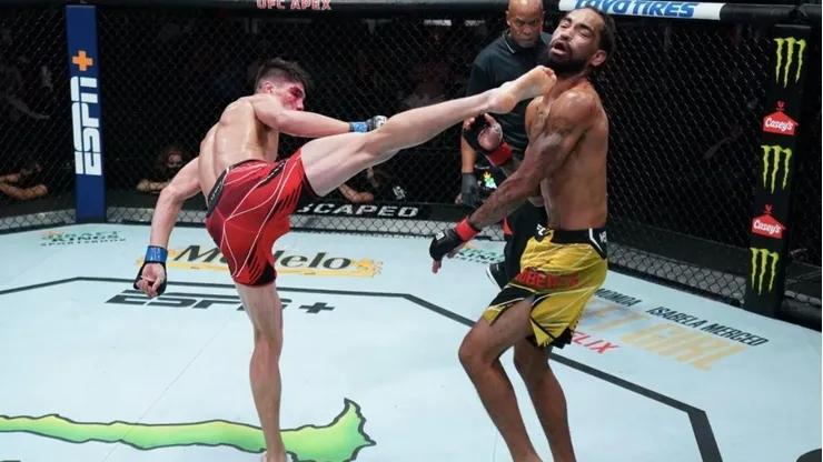 Ignacio "Jaula" Bahamondes sube al octágono del UFC para seguir haciendo historia.