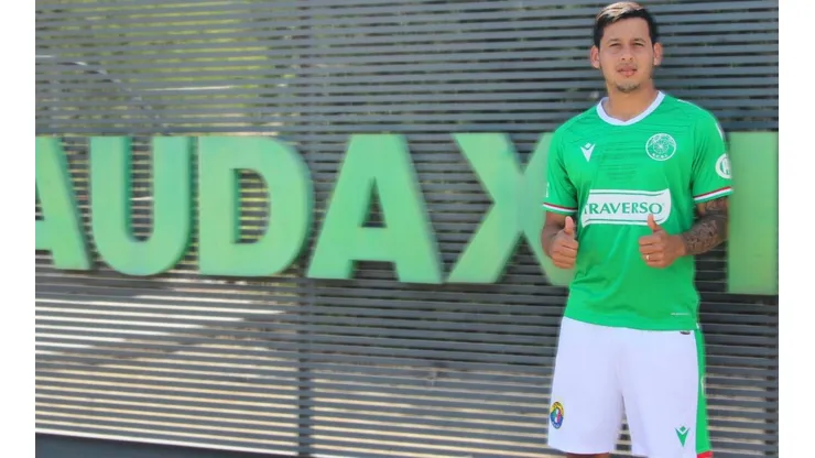El futbolista venezolano de 20 años no encontró espacio en la U de Sachi y seguirá su carrera en Audax.