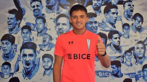 Yamil Asad alcanzó a jugar solo 13 minutos en su debut con Universidad Católica y tuvo que ser reemplazado en el 90+3' tras sufrir una dolencia física.