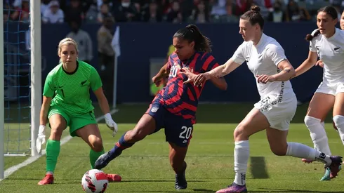 USA fem goleó a Nueva Zelanda con ¡tres autogoles de la misma jugadora!