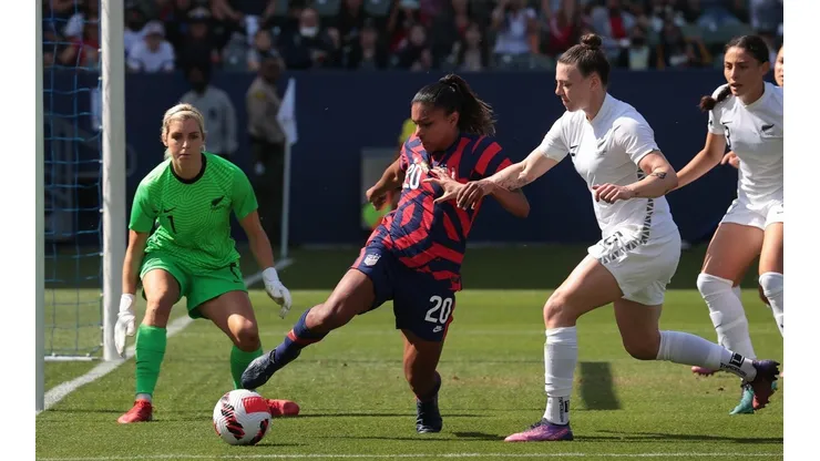 USA fem goleó a Nueva Zelanda con ¡tres autogoles de la misma jugadora!