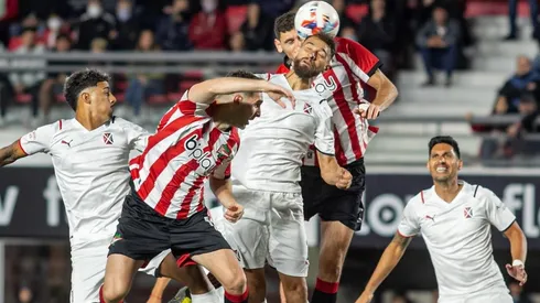 Estudiantes de La Plata entrenará en el Monumental para el choque con Audax