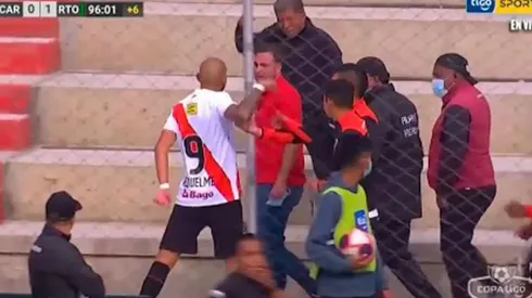 Riquelme en el encontró con el presidente de Always Ready