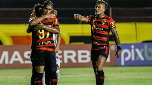 Javier Parraguez disputó 75 minutos en su primera titularidad.