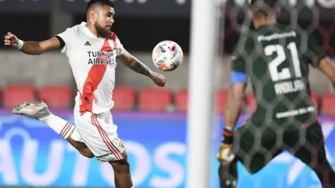 River viene de una gran victoria por 4-1 sobre Patronato, cuyo gol fue obra de Paulo Díaz en propia puerta.