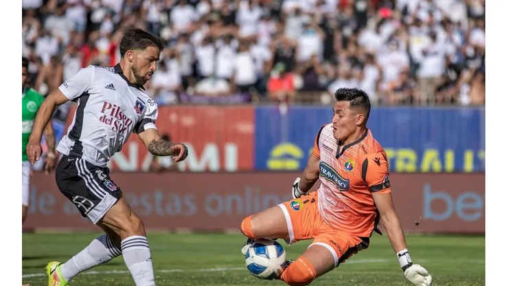 Costa perdió un penal en el primer tiempo.