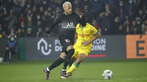 Neymar marcó el gol de PSG pero falló de horrible manera un penal.