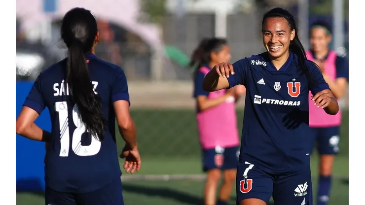 Yael Oviedo anuncia su retiro del fútbol tras salir de la U Fem