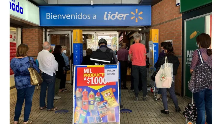 ¿A qué hora cierra Líder?