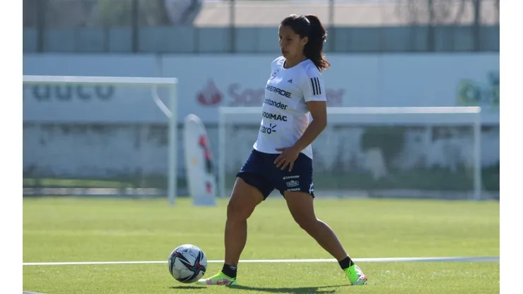 Karen Araya analiza a Ecuador como rival de la Roja femenina