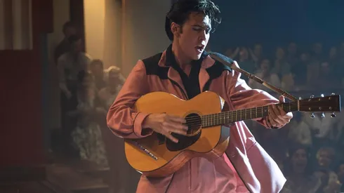 Autin Butler como El Rey en Elvis, de Baz Lurhmann.