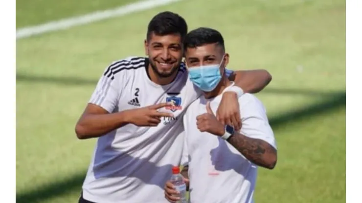 Soto compartió con sus compañeros en el último partido en La Serena