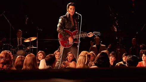 Austin Butler como Elvis Presley en la película de Baz Lurhmann.
