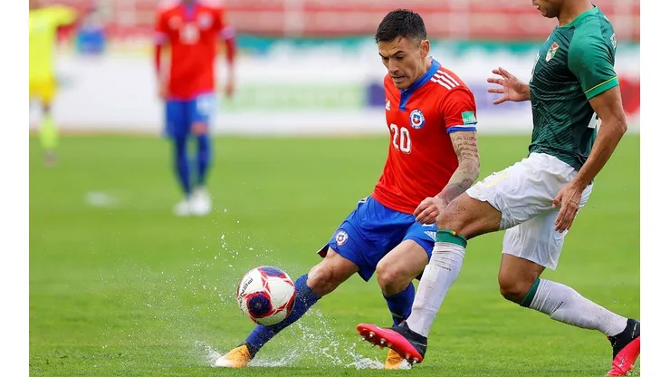 Charles Aránguiz trabaja entre algodones a la espera de los dos últimos partidos de la selección chilena por las Eliminatorias Sudamericanas para Qatar 2022