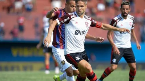 El equipo de Mauricio Isla se puso momentáneamente en lo más alto del Carioca