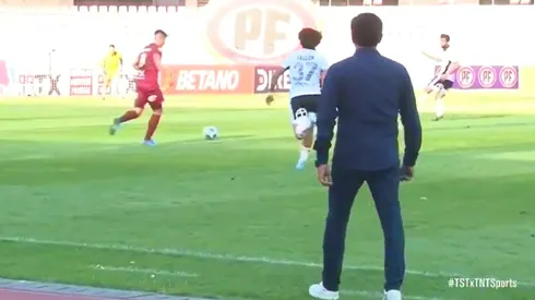 Gustavo Quinteros no se guardó sus críticas contra Maximiliano Falcón y lo reprendió en pleno campo de juego