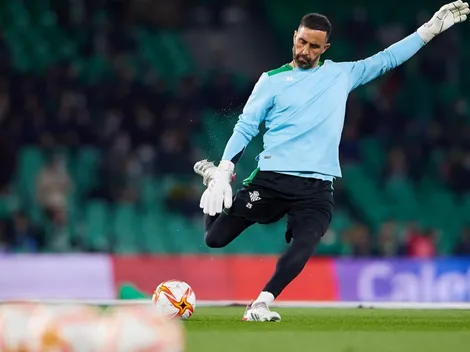 Bravo vuelve a entrenar con el Betis y llena de ilusión a La Roja