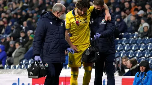 Brereton sufriendo por el dolor