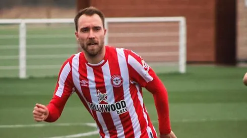 Eriksen jugó en un partido amistoso del Brentford