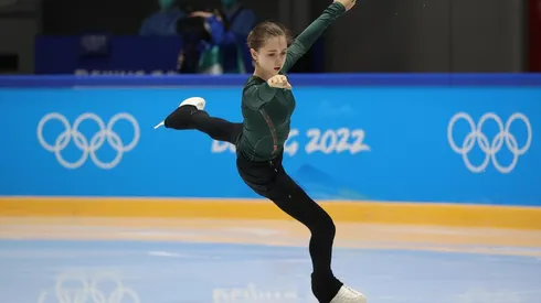 La patinadora rusa dio positivo en un control antidopaje y su entrenadora sacó la voz para defenderla.