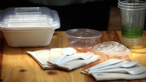 Ley de Plásticos de un solo uso en Chile