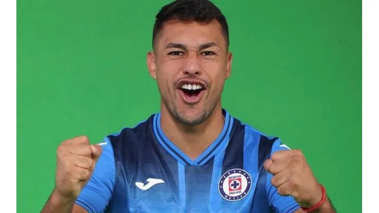 Iván Morales suma sus primeros entrenamientos con la camiseta del Cruz Azul