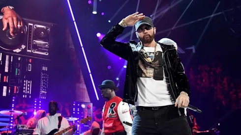 Eminem será parte del halftime del Super Bowl.