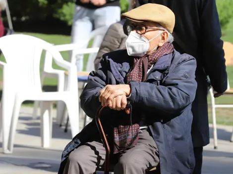 ¿Cuáles son los beneficios disponibles para adultos mayores?