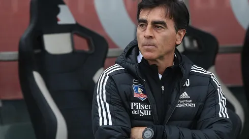 El entrenador argentino-boliviano ha tenido un gran desempeño en la banca del Cacique y varios postulan a su Colo Colo como el principal candidato al título.