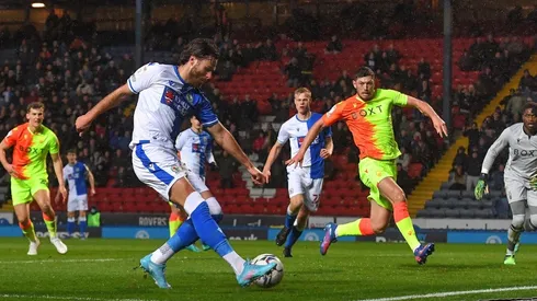 Ben Brereton no pudo ante el Nottingham, su ex equipo.